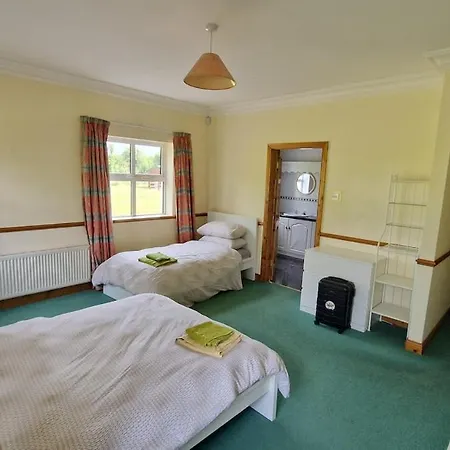 Welcome To Lakeland Fishery! * Rooskey