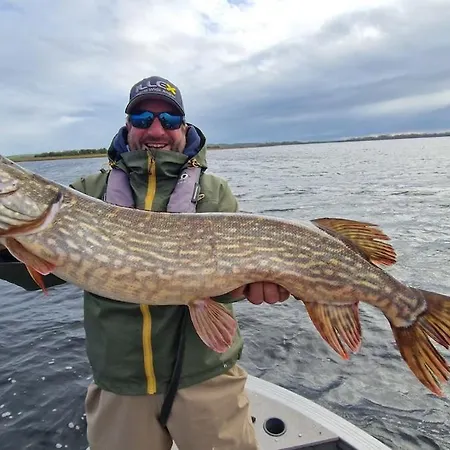 Welcome To Lakeland Fishery!