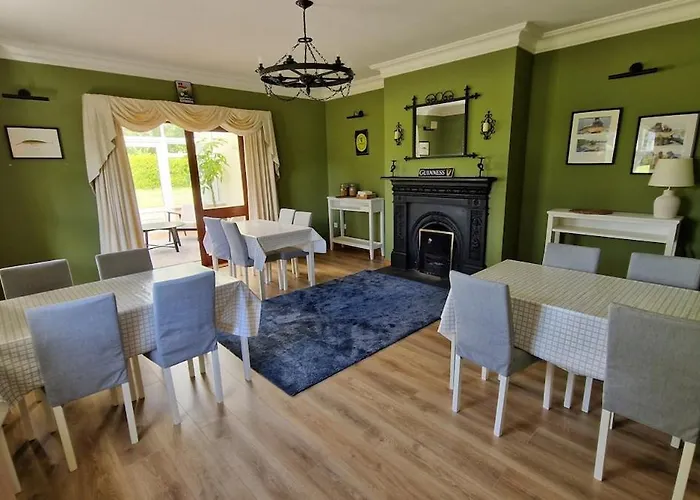 Welcome To Lakeland Fishery! Сasa de vacaciones Rooskey